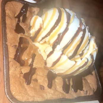 STK Steakhouse - Warm Chocolate Chip Cookie with ice cream - Steakhouses Near Me - Chicago, Illinois STK Steakhouse - Warm Chocolate Chip Cookie with ice cream - Steakhouses Near Me - Chicago, Illinois