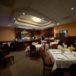 Kadhai Boutique Indian Cuisine - Bar overview of the restaurant.