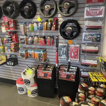 Towbin Kia - Accessories, prices are decent - Car Dealers Near Me - Henderson, Nevada Towbin Kia - Accessories, prices are decent - Car Dealers Near Me - Henderson, Nevada
