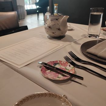 Hotel Granduca - Hotels Near Me - Houston, Texas Hotel Granduca - Hotels Near Me - Houston, Texas