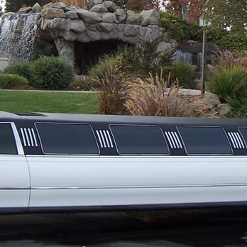 Land Yacht Limos - 14 passenger Lincoln Ultra Stretch Limo - Limos Near Me - Lodi, California Land Yacht Limos - 14 passenger Lincoln Ultra Stretch Limo - Limos Near Me - Lodi, California