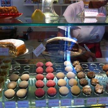 Brigadeiro Doceria & Café - Chocolatiers & Shops Near Me - São Paulo, SP Brigadeiro Doceria & Café - Chocolatiers & Shops Near Me - São Paulo, SP