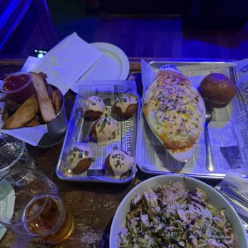 Ireland's 32 - Dive Bars Near Me - Van Nuys, California Ireland's 32 - Dive Bars Near Me - Van Nuys, California