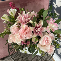 Vines and Violet - For same day flower delivery in Brookfield, choose Vines and Violet, the best Brookfield florist.