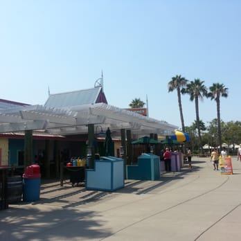 Six Flags Hurricane Harbor - Water Parks Near Me - Concord, California Six Flags Hurricane Harbor - Water Parks Near Me - Concord, California