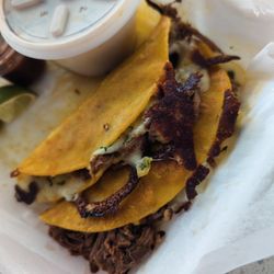 Tacos El Gordo - Quesabirria