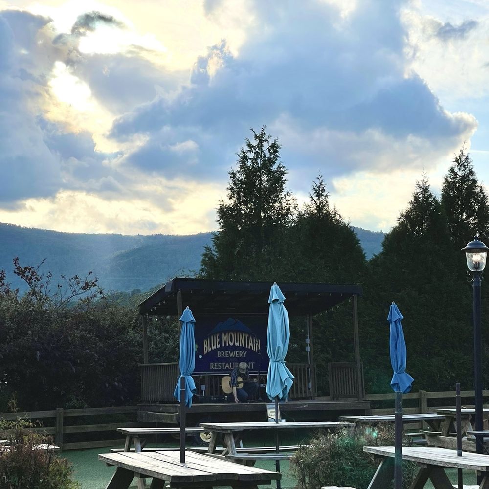 Blue Mountain Brewery - Beautiful Mountain view. - Brewpubs Near Me - Afton, Virginia Blue Mountain Brewery - Beautiful Mountain view. - Brewpubs Near Me - Afton, Virginia
