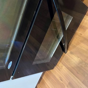 Siebert Realty - Broken Oven Handle - Vacation Rentals Near Me - Virginia Beach, Virginia