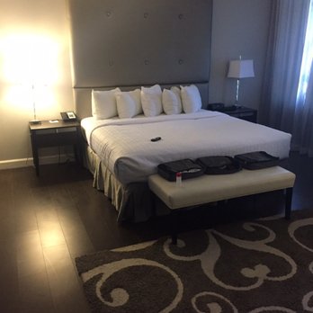 Hotel Deco Omaha, Tapestry Collection by Hilton - Hotels Near Me - Omaha, Nebraska Hotel Deco Omaha, Tapestry Collection by Hilton - Hotels Near Me - Omaha, Nebraska