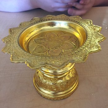 Thai House - The dish our checks were delivered on-so pretty! - Thai Near Me - Bakersfield, California