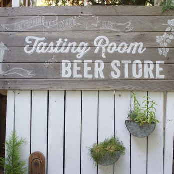 Salt Spring Brewing - Sign - Breweries Near Me - Salt Spring Island, British Columbia Salt Spring Brewing - Sign - Breweries Near Me - Salt Spring Island, British Columbia
