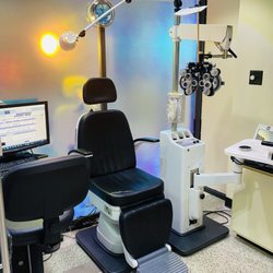 Parkside Eyecare - Exam rooms
