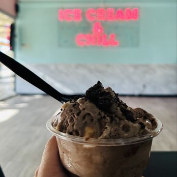 Dream Ice Cream Parlor - Rocky road - Desserts Near Me - Stockton, California Dream Ice Cream Parlor - Rocky road - Desserts Near Me - Stockton, California