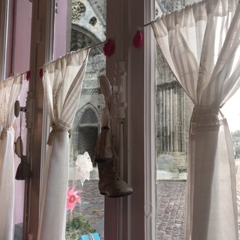Les Volets Roses - Waves glass with a great view. - Breakfast & Brunch Near Me - Bayeux, 14 Les Volets Roses - Waves glass with a great view. - Breakfast & Brunch Near Me - Bayeux, 14
