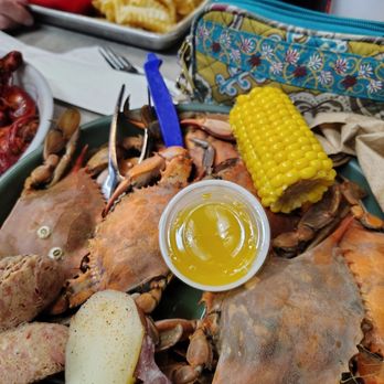 Dewy Dew Bugz - Everything was awesome and the employees were so nice - Seafood Near Me - D'Iberville, Mississippi