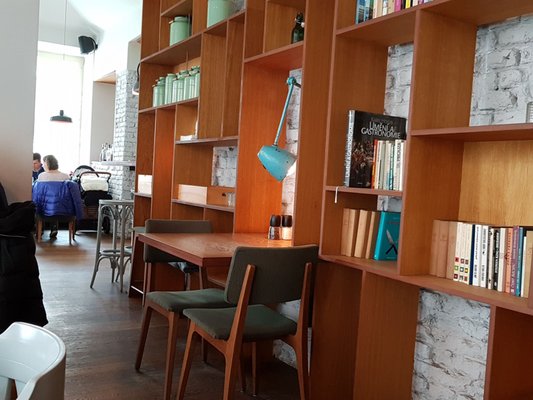 Nejen Bistro by null