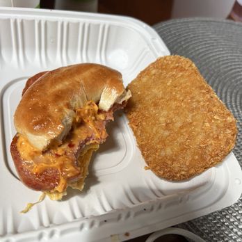 Crater Rim Cafe - breakfast bagel - Cafes Near Me Crater Rim Cafe - breakfast bagel - Cafes Near Me