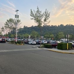 Parkway Supercenter