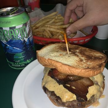 Hate Mondays Tavern - Their award winning burger - Barbeque Near Me - Miami, Florida