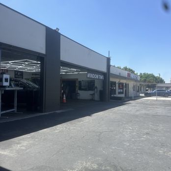 America Tint - Car Window Tinting Near Me - Chino, California America Tint - Car Window Tinting Near Me - Chino, California