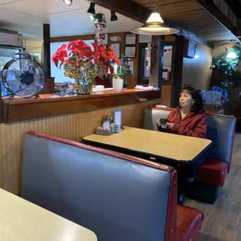 Valley Restaurant - Booth view - American Near Me - Juneau, Alaska Valley Restaurant - Booth view - American Near Me - Juneau, Alaska
