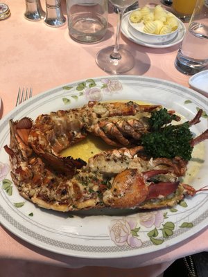 Photo of Oslo Court Restaurant - London, XGL, GB. Grilled lobster with garlic and lemon