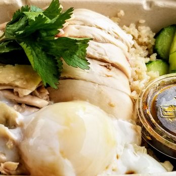 Rooster & Rice - Juicy chicken with yummy sauce but rice was gummy - Chicken Shop Near Me - Pleasanton, California