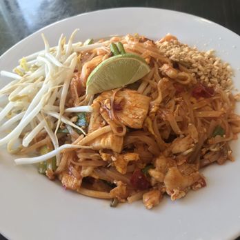 Thai Spice - Pad Thai with chicken - Thai Near Me - Spring Hill, Florida Thai Spice - Pad Thai with chicken - Thai Near Me - Spring Hill, Florida