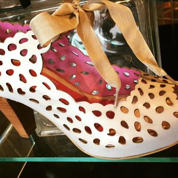 Kaufman Shoes - Shoe Stores Near Me - Memphis, Tennessee