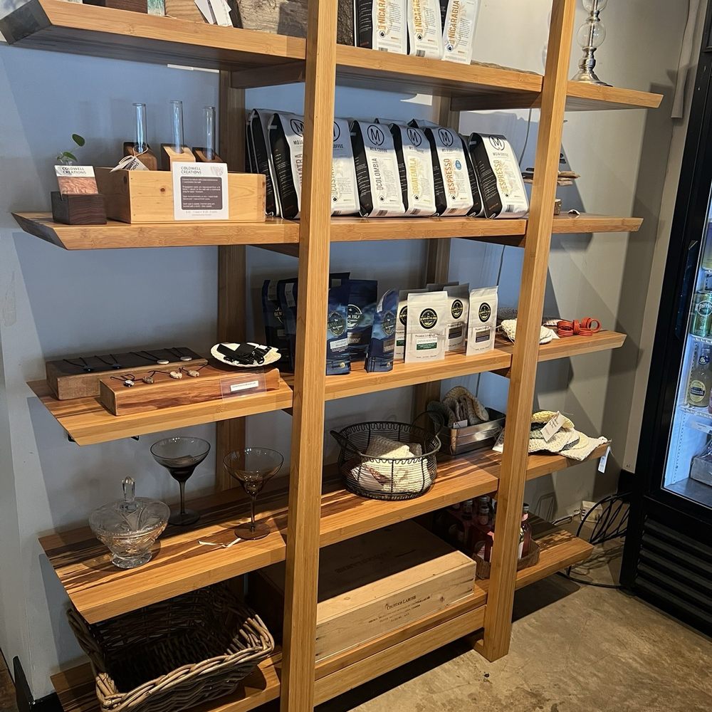 Deep Cove Caf/EH - Local shopping - Coffee & Tea Near Me - North Vancouver, British Columbia Deep Cove Caf/EH - Local shopping - Coffee & Tea Near Me - North Vancouver, British Columbia