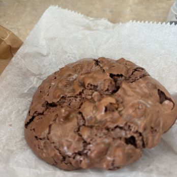 Montgomery Bakehouse - Chocolate Pecan chewy cookie - Bakeries Near Me - Conroe, Texas Montgomery Bakehouse - Chocolate Pecan chewy cookie - Bakeries Near Me - Conroe, Texas