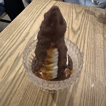 Ernest - Icecream - New American Near Me - San Francisco, California