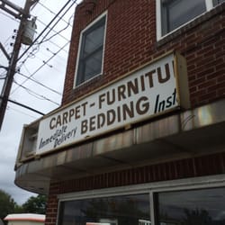 Fams' Furniture And Flooring