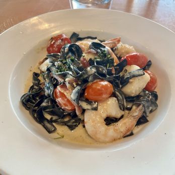 PORT - Seafood Fettuccine - Seafood Near Me - Pickering, Ontario PORT - Seafood Fettuccine - Seafood Near Me - Pickering, Ontario