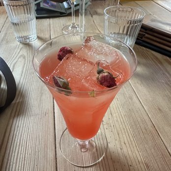 Dutch Courage - Cocktail Bars Near Me - Baltimore, Maryland