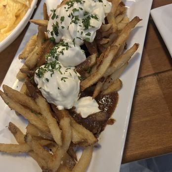 Ridgewood Kitchen & Spirits - RW Poutine - New American Near Me - Concord, Ohio Ridgewood Kitchen & Spirits - RW Poutine - New American Near Me - Concord, Ohio