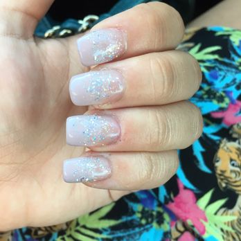 Lynns Nails - Nail Salons Near Me - Elk Grove, California