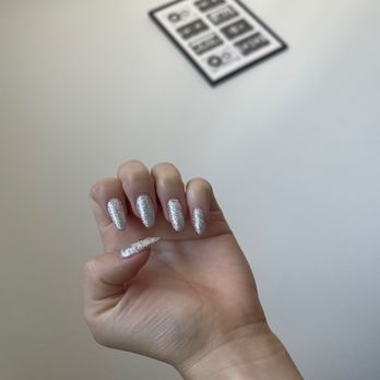 Ohana Nails and Spa - dip nails - Nail Salons Near Me - El Paso, Texas