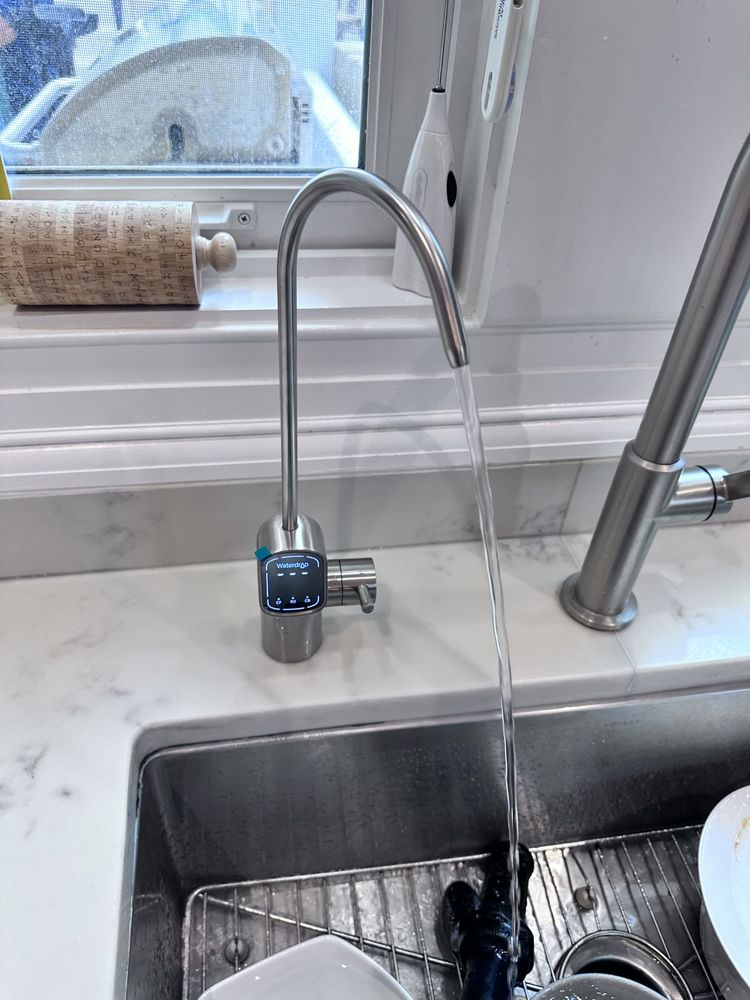 Slide of Mega Multiservice