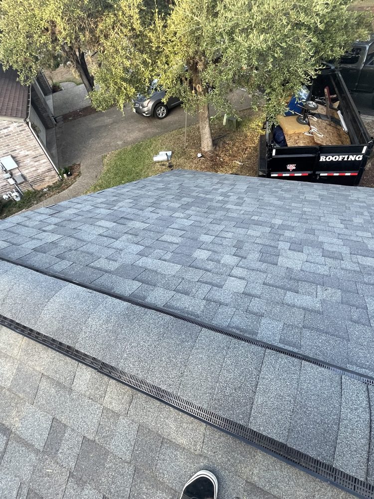 Slide of CTR Discount Roofing