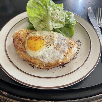 Viola’s Bar & Bistro - French Near Me - Monrovia, California Viola’s Bar & Bistro - French Near Me - Monrovia, California