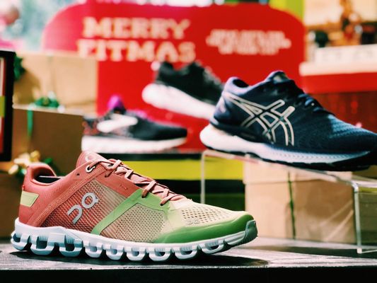 Fit2run The Runner S Superstore 2223 N Westshore Blvd Tampa Fl Juice Bars Mapquest