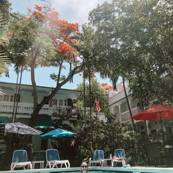 Key West Harbor Inn - Pool - Bed & Breakfast Near Me - Key West, Florida Key West Harbor Inn - Pool - Bed & Breakfast Near Me - Key West, Florida