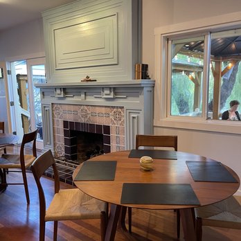 Nocciola - Inside the restaurant - Italian Near Me - Ojai, California