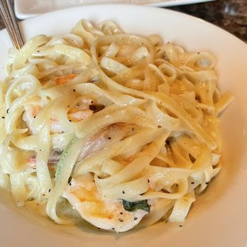 Massimo Italian Bar & Grill - Shrimp linguine - Italian Near Me - Gig Harbor, Washington Massimo Italian Bar & Grill - Shrimp linguine - Italian Near Me - Gig Harbor, Washington