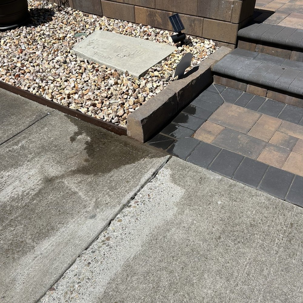 Edging paver closest to sidewalk came loose. Octavio had it fixed immediately. Edging paver closest to sidewalk came loose. Octavio had it fixed immediately.