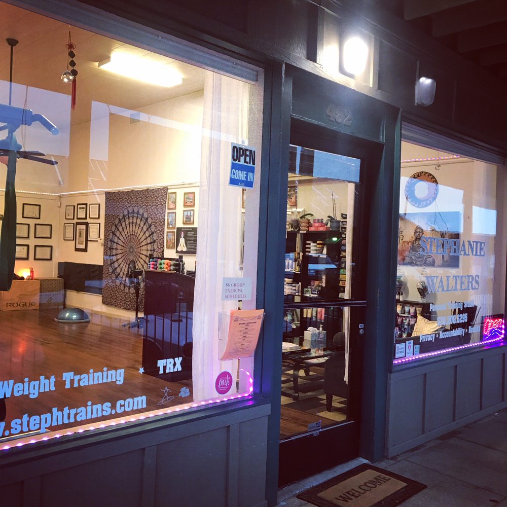 Walters Personal Training Studio Logo
