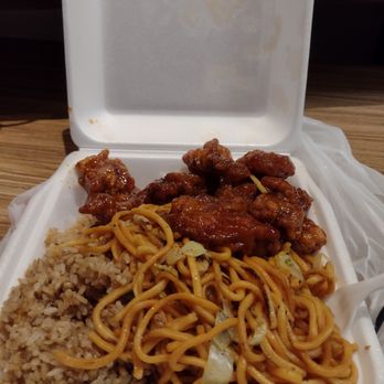 Shi-Foo - Orange chicken, fried rice - Chinese Near Me - Chino Hills, California