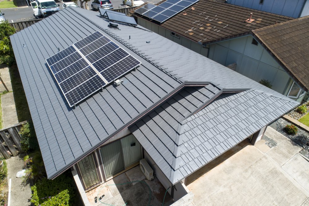 Slide of Kapili Roofing & Painting