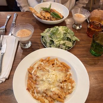 Pazza Notte - Penne Vodka Lasagne di Casa - Italian Near Me - New York, New York Pazza Notte - Penne Vodka Lasagne di Casa - Italian Near Me - New York, New York